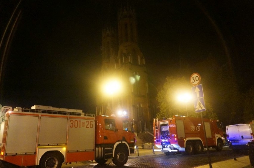 O godz. 22.15 uruchomił się alarm pożarowy w archikatedrze