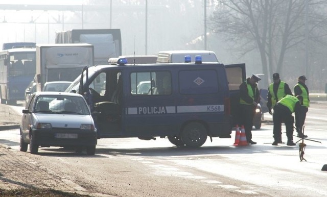 Policjanci zabezpieczyli miejsce wypadku.