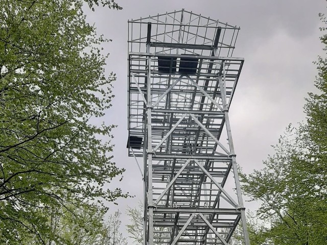 Wieża na Górze Siemierzyckiej.