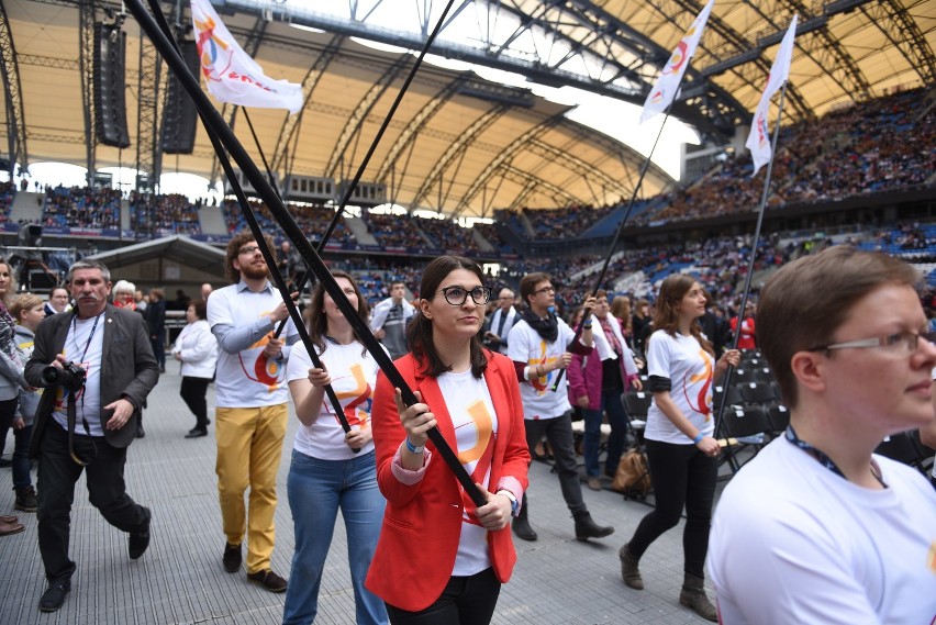 Rocznica chrztu Polski: Uroczystości na na stadionie...