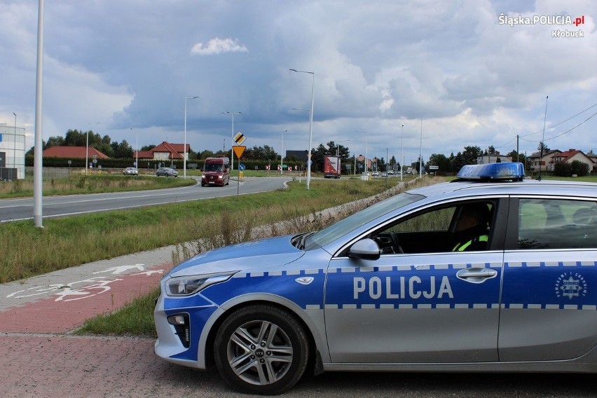 Kierowca za popełnione przewinienie dostał mandat w...