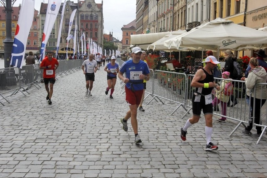 Maraton Wrocław - ZDJĘCIA - zawodnicy z numerami 401 - 600
