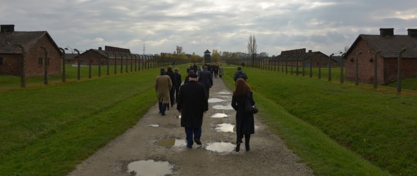 Oświęcim. Rekordowa liczba osób odwiedziła w ubiegłym roku Muzeum Auschwitz-Birkenau