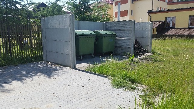 Przedstawiciele Stowarzyszenia „Niezależnych mieszkańców dla gminy Warlubie” sfotografowali inwestycję w Lipinkach. To część prac, za które zapłacono ponad 28 tys. zł