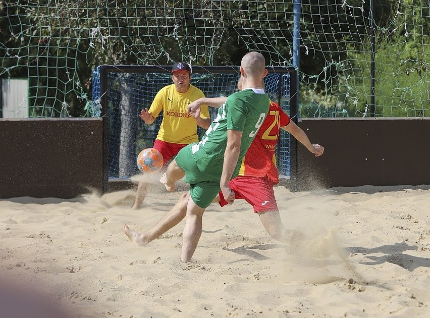 W poniedziałek na Basenie Letnim na Szczecińskiej odbędą się plażowe trójki o Puchar dyrektora sportowego Korony Kielce Pawła Golańskiego