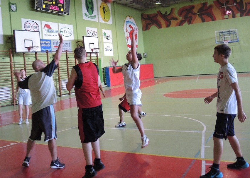 UKS Basket Miastko - awans do II ligi