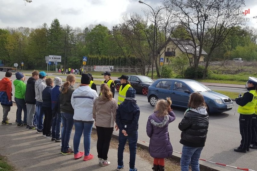 Uczniowie klasy policyjnej z Dąbrowy Górniczej