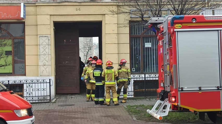 Kalisz: Zwłoki mężczyzny znaleziono w jednej z kamienic przy...