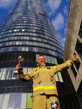 Myślenice. Mariusz Pustuła mistrzem Polski! Wygrał bieg strażaków na wieżowiec Sky Tower