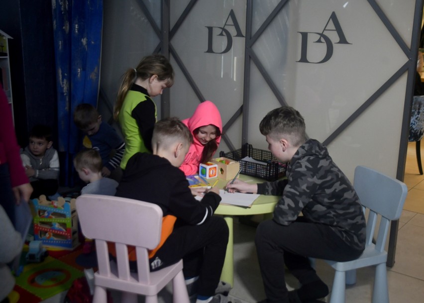 Prawie milion złotych za przyjęcie uchodźców z Ukrainy dla hoteli w powiecie radomskim. Rusza refundacja kosztów zakwaterowania
