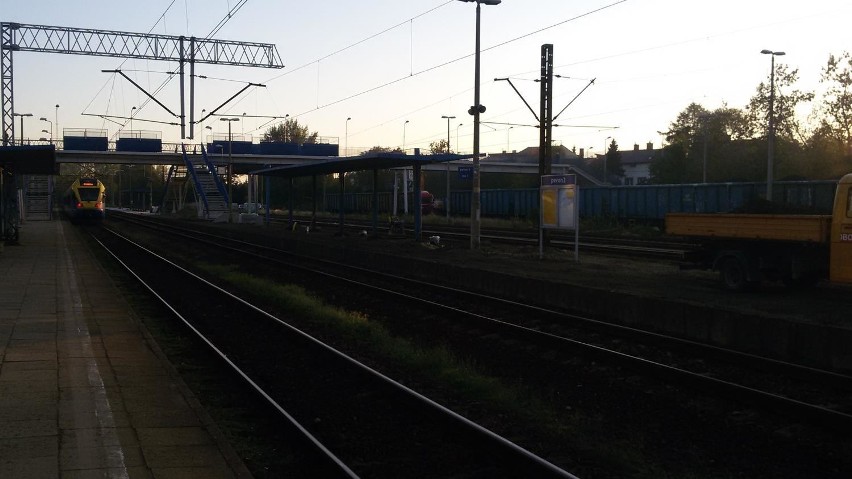 Na stacji kolejowej w Żywcu trwa remont peronów