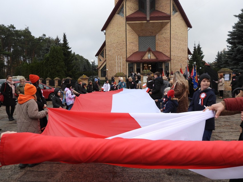Małkinia Górna uczciła 105. rocznicę odzyskania przez Polskę niepodległości