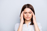 Dlaczego boli głowa? Oto 13 najczęstszych przyczyn. Co zrobić, by pozbyć się bólu głowy? Stosuj się do tych wskazówek