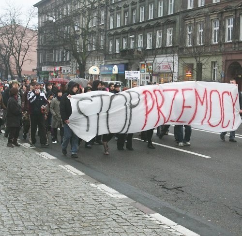 Marsz zorganizowali przyjaciele Ronalda &#8222;Roniego&#8221; Kalinowskiego, ale przyszło wiele osób, które nigdy go nie spotkały.