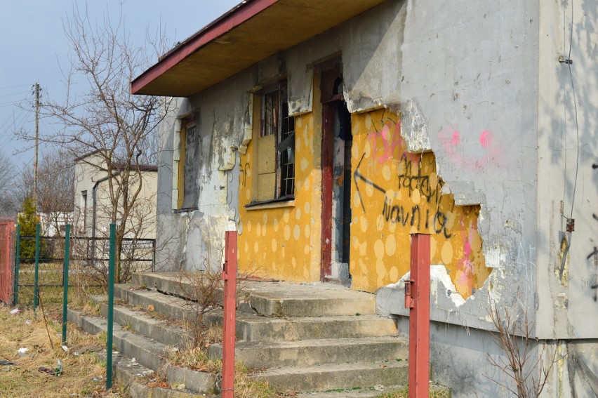 W Jędrzejowie w zdewastowanym budynku powstaną mieszkania chronione