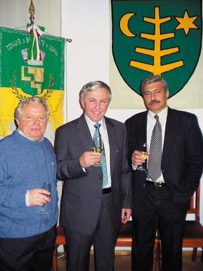 Czy Włosi obecni na noworocznym spotkaniu u burmistrza piją toast za przyszłość Waryńskiego?
