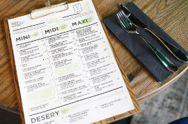 Restauracja Niewinni Czarodzieje 2.0: Kuba Wojewódzki otworzył w Warszawie swój lokal. Jak wygląda w środku? [ZDJĘCIA] [MENU] [CENY]
