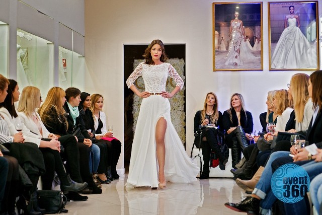 Na pokazie mody w salonie Cloo w Katowicach zaprezentowano najnowszą kolekcję sukien ślubnych i damskiej bielizny