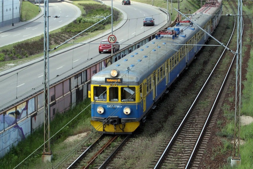 Nowy rozkład jazdy PKP. Zmiany na trasach z Trójmiasta do Kartuz i Kościerzyny 