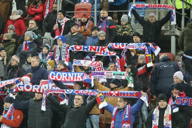 Wielkie Derby Śląska poprzedzają kolejne wojenki między Ruchem Chorzów i Górnikiem Zabrze.Zobacz kolejne zdjęcia. Przesuwaj zdjęcia w prawo - naciśnij strzałkę lub przycisk NASTĘPNE