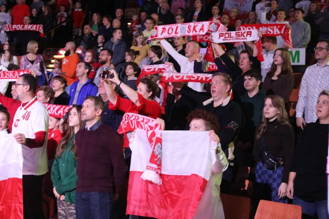 Na trybunach Spodka pojawiło się parę tysięcy kibiców, a Polacy wysoko pokonali w Katowicach Belgię  Zobacz kolejne zdjęcia. Przesuwaj zdjęcia w prawo - naciśnij strzałkę lub przycisk NASTĘPNE