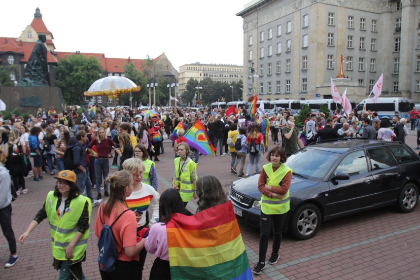 Katowice: Marsz Równości w sobotę 8 września w centrum miasta. PROGRAM, TRASA MARSZU Kontrmanifestacja Młodziezy Polskiej zakazana