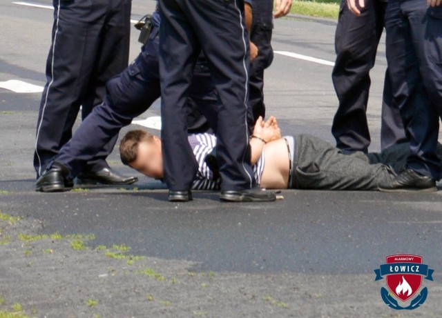 Policyjny pościg i strzelanina w Łowiczu. Zatrzymany tir w Goleńsku