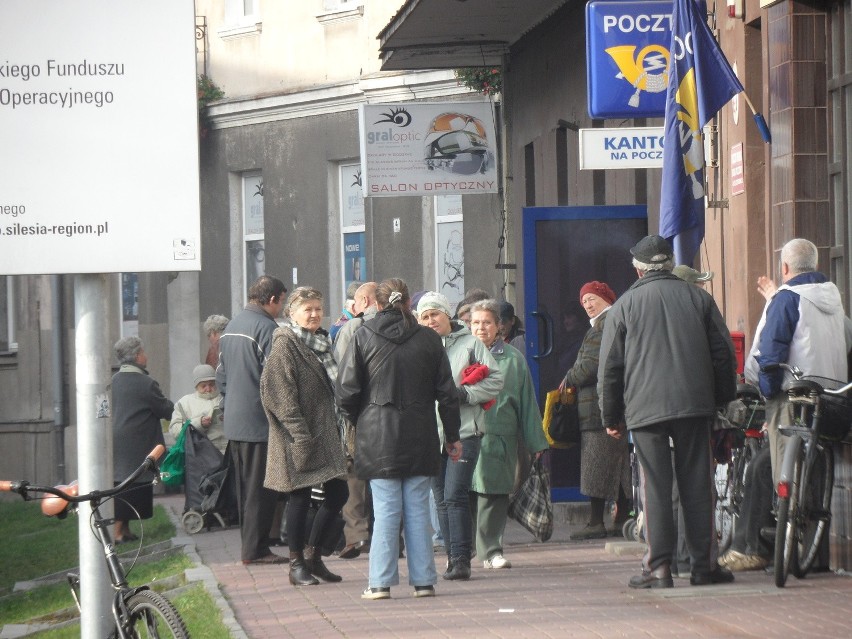 Ostatnie dni handlu pamiątkami i dewocjonaliami pod Jasną Górą [ZDJĘCIA]