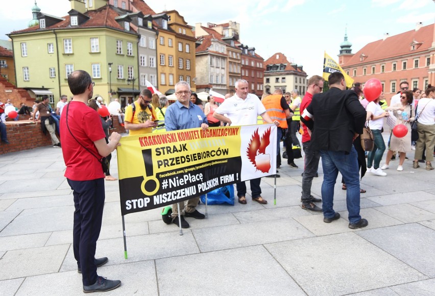 Strajk przedsiębiorców. Warszawa: 6 czerwca przedsiębiorcy znów wyszli na ulice stolicy