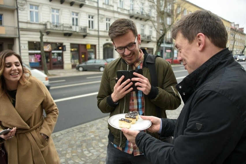 Wiceprezydent Robert Jóźwiak przyszedł na przytulny...