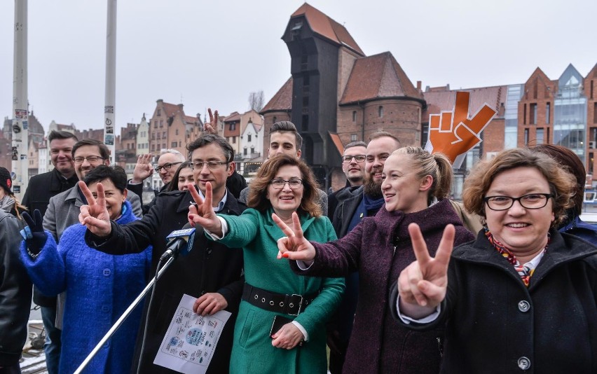 Ruch Roberta Biedronia na Pomorzu ma już około 300 osób. To początek