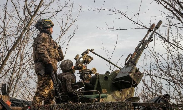 Armia ukraińska potwierdziła w nocy z piątku na sobotę wycofanie swoich sił z obleganej przez Rosjan Awdijiwki w obwodzie donieckim na wschodzie kraju.