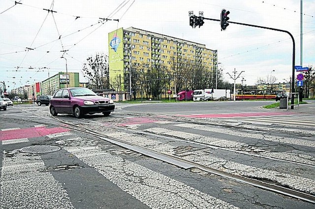 W tym roku ruszy remont skrzyżowania  al. Rydza-Śmigłego  i ul. Dąbrowskiego.