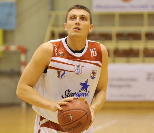 Łukasz Ratajczak rzucił 13 punktów i miał 4 zbiórki