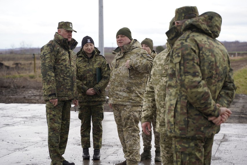 Pełnomocnicy graniczni Polski i Ukrainy w Hermanowicach koło...