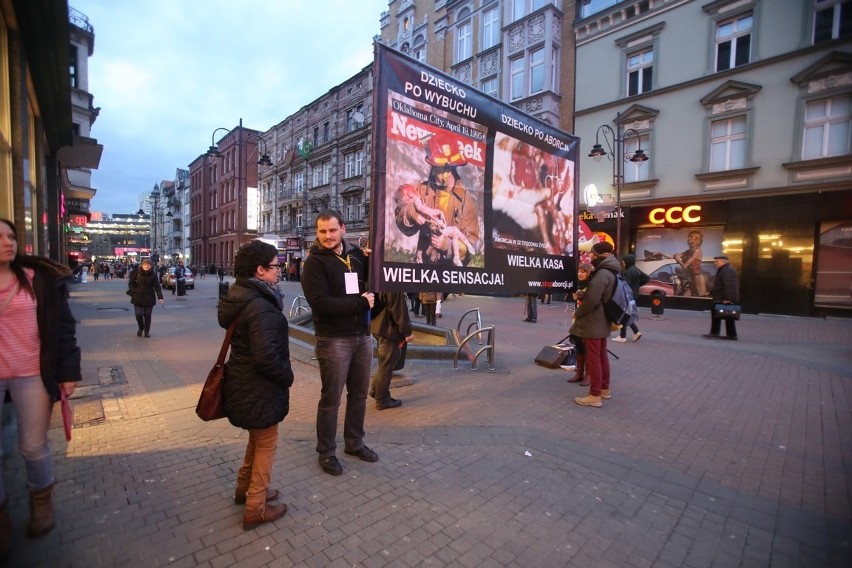 Pikieta aborcyjna w Katowicach na Stawowej