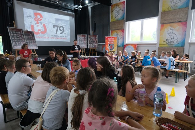 Miejsko-Gminny Ośrodek Kultury w Skaryszewie przygotował dla dzieci ciekawą grę historyczną związaną z Powstaniem Warszawskim.