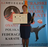 Trzy czarne pasy dla przedstawicielek Jurajskiego Klubu Oyama Karate