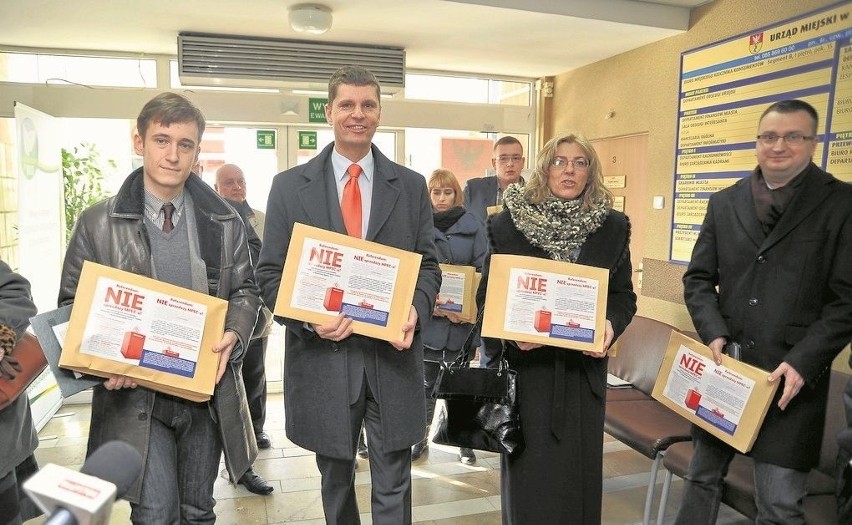 Przeciw sprzedaży MPEC-u był miejski PiS.