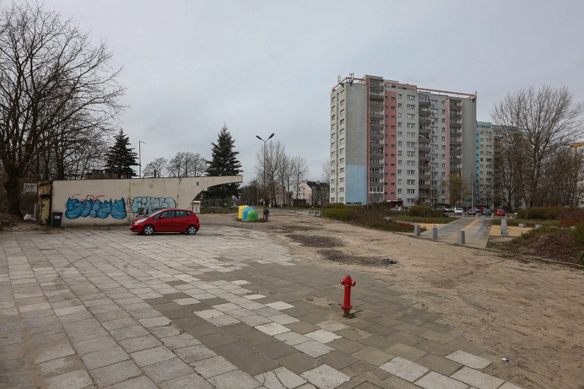 Dwóch chętnych do budowy park&ride w Zdrojach. Parking obsłuży kolej metropolitalną