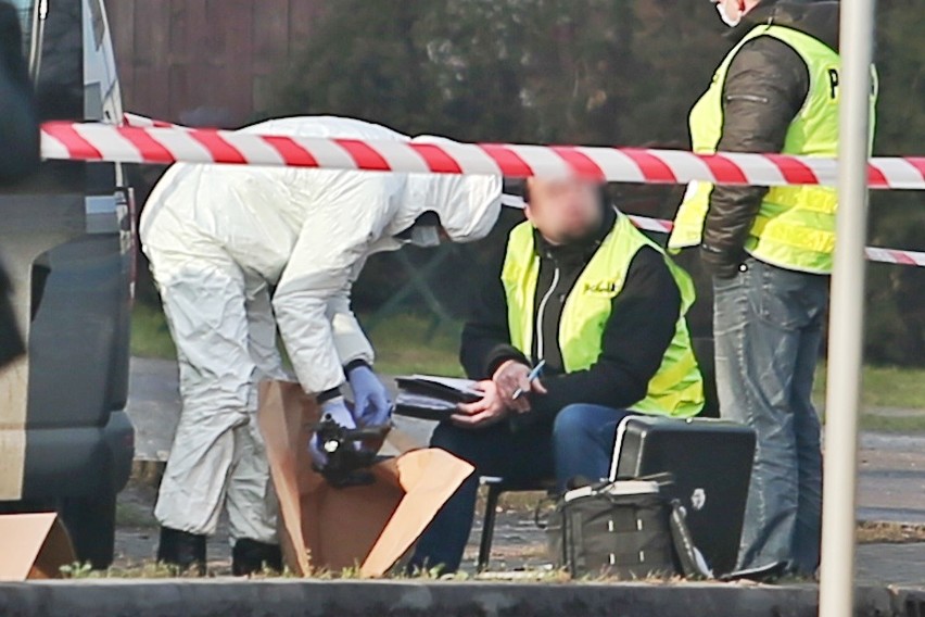 Strzelanina pod Wrocławiem. Nie żyje policjant i gangster [ZDJĘCIA]