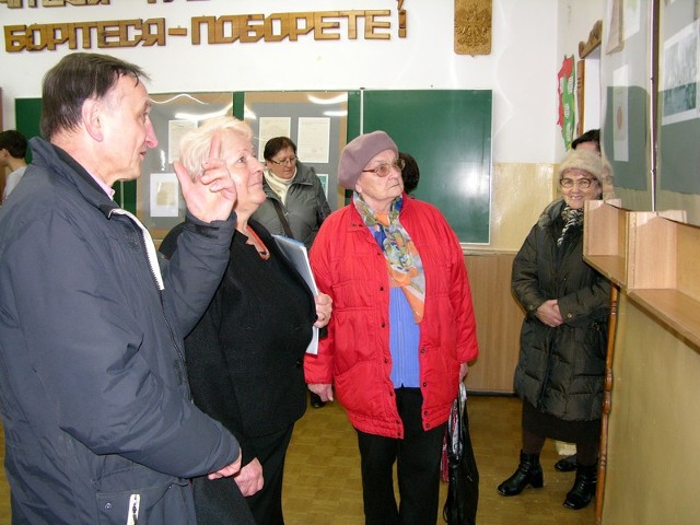 Izbę Pamięci zwiedziło wielu mieszkańców Białego Boru, którzy pamiętają dramatyczny czas przesiedleń.