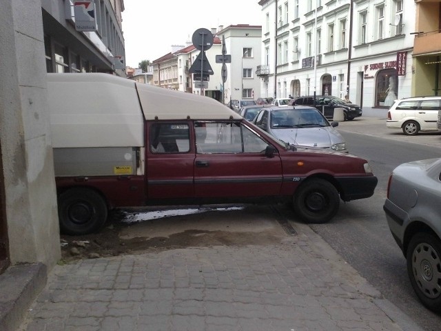 Piątek, ul. Kopernika w Rzeszowie.