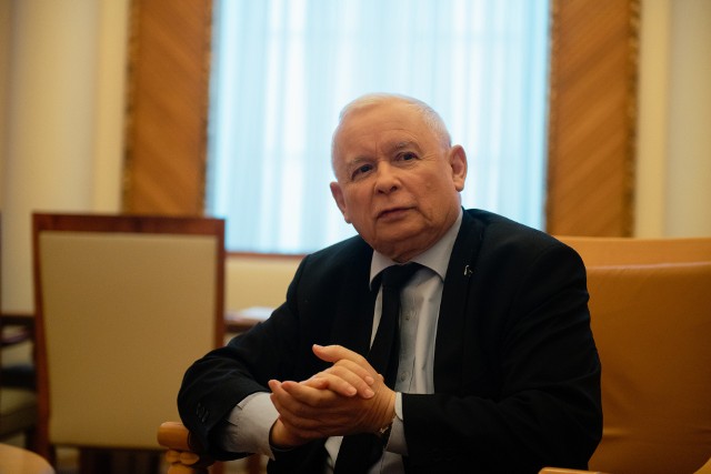 Jarosław Kaczyński, prezes PiS, stwierdził, że z punktu widzenia jego partii Donald Tusk nie byłby najgorszym przywódcą opozycji