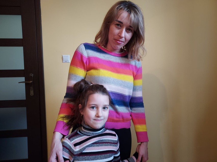 Pierwsi uchodźcy z Ukrainy już są w Sandomierzu. To cztery młode kobiety - trzy siostry i dzieci. Zobaczcie zdjęcia    