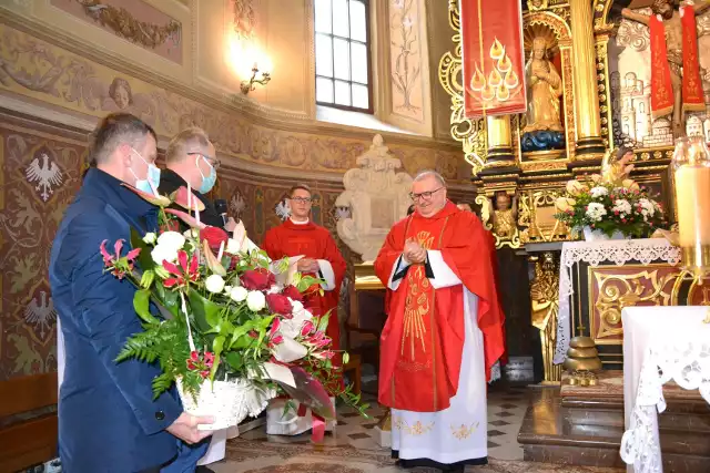 40 lat kapłaństwa księdza proboszcza Henryka Makuły z parafii pod wezwaniem Wniebowzięcia Najświętszej Maryi Panny w Małogoszczu.