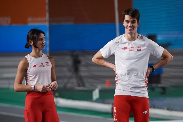 Anna Kiełbasińska (z lewej) i Kajetan Duszyński (z prawej) zaprezentują się w wieczornych półfinałach na 400 metrów
