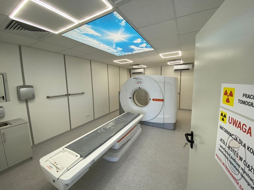 Kontenerowy tomograf komputerowy na Arkońskiej w Szczecinie. Pomoże w diagnostyce pacjentów z Covid-19