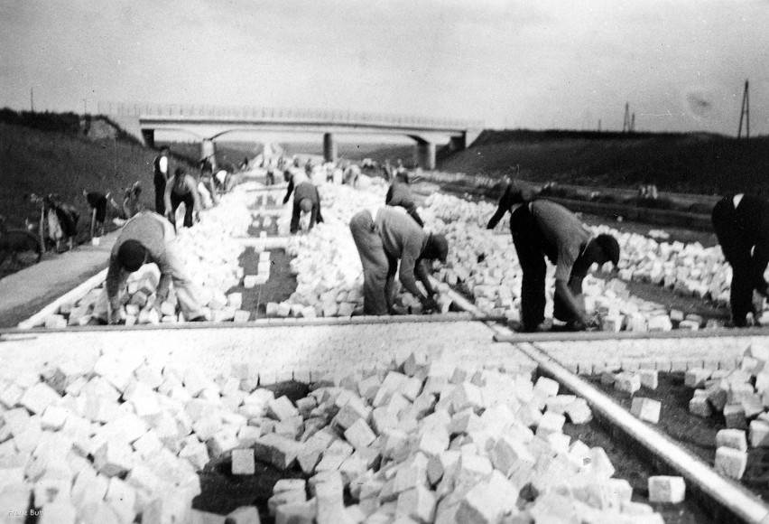 Autostrada A4 jest najdłuższą tego typu drogą w Polsce....