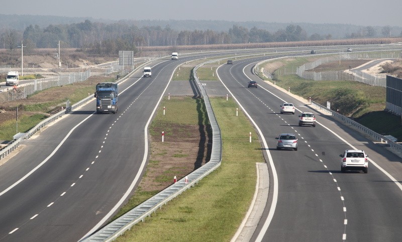 Dzięki temu trasę z Rzeszowa do Tarnowa można w tej chwili...